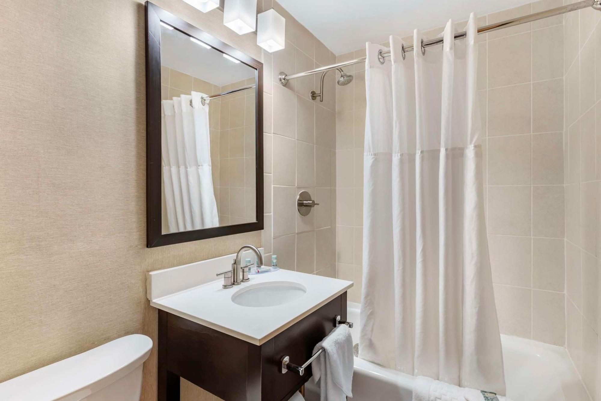 Best Western Watertown/Fort Drum Экстерьер фото