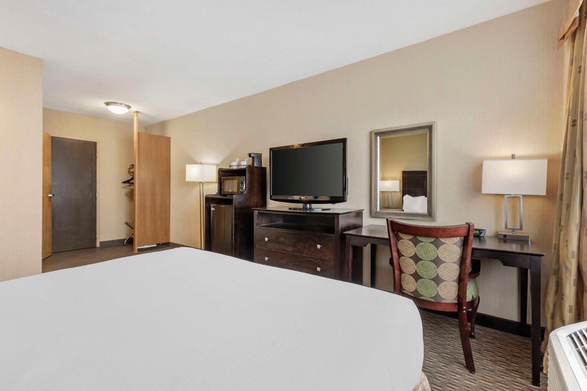 Best Western Watertown/Fort Drum Экстерьер фото