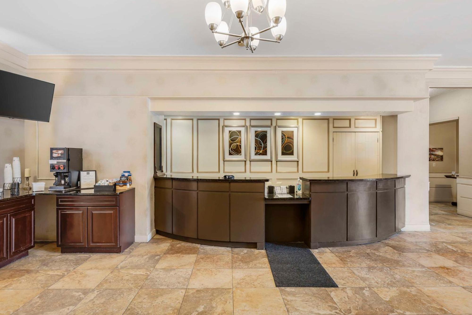 Best Western Watertown/Fort Drum Экстерьер фото